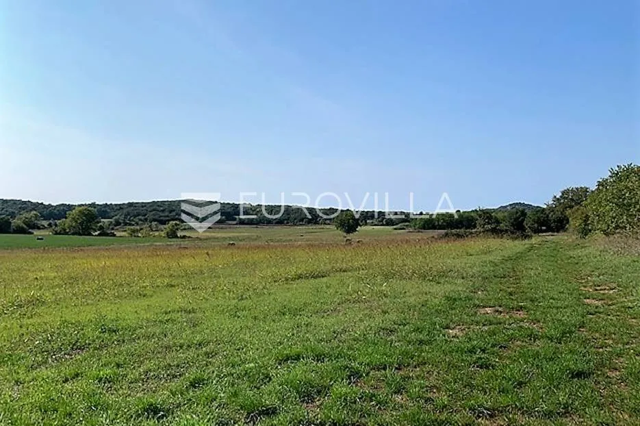 istra, poreč okolica poljoprivredno gospodarsko zemljište 1200 m2, mugeba - slika 2