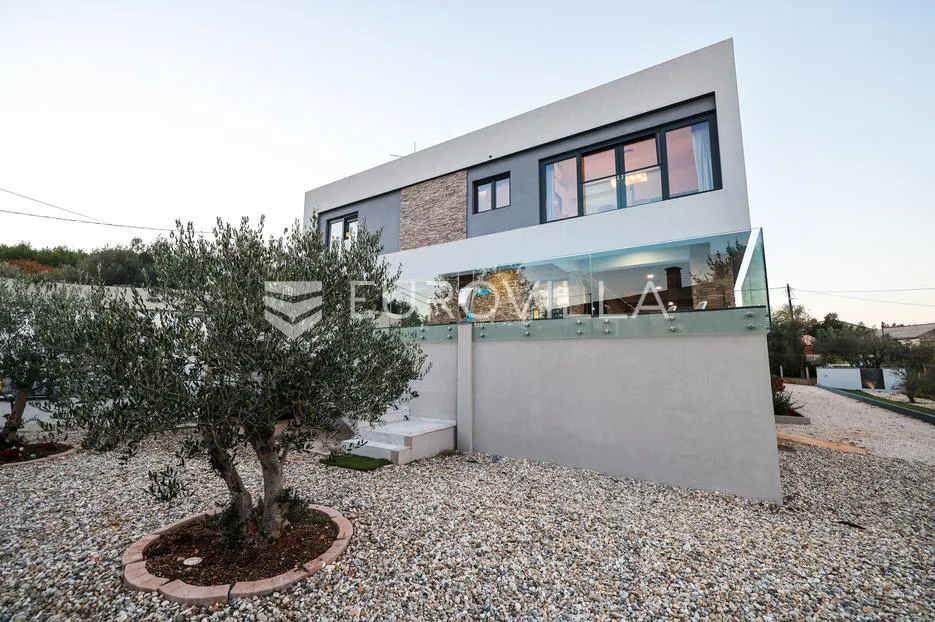 zadar, lukoran, luksuzna vila s pogledom na more - slika 69