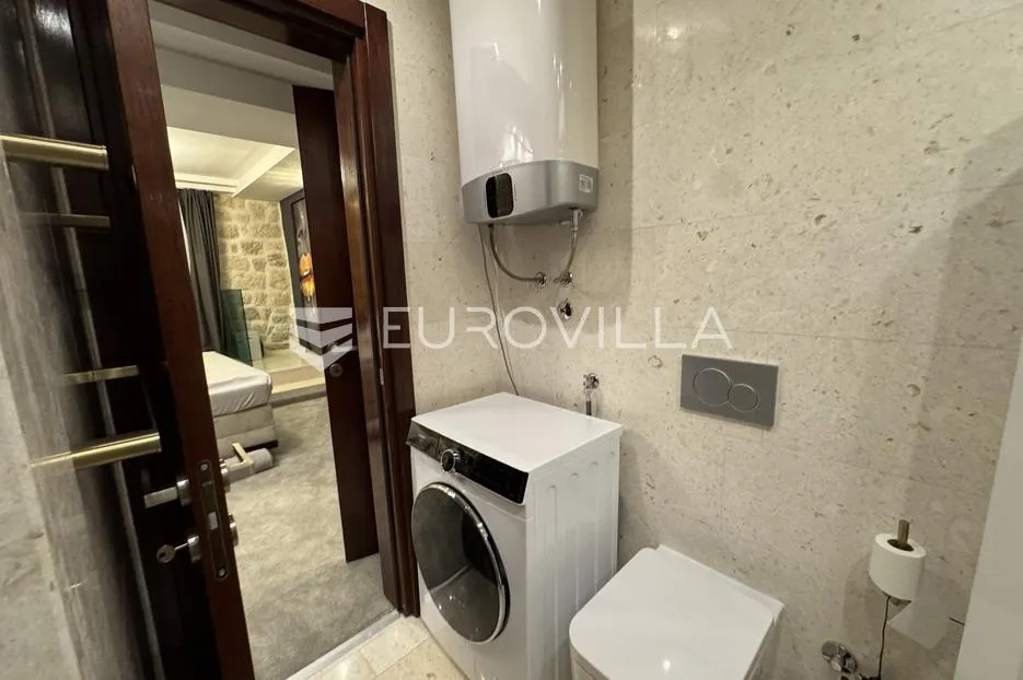 otok pag, pag, moderan apartman u staroj jezgri, 150m od mora - slika 15