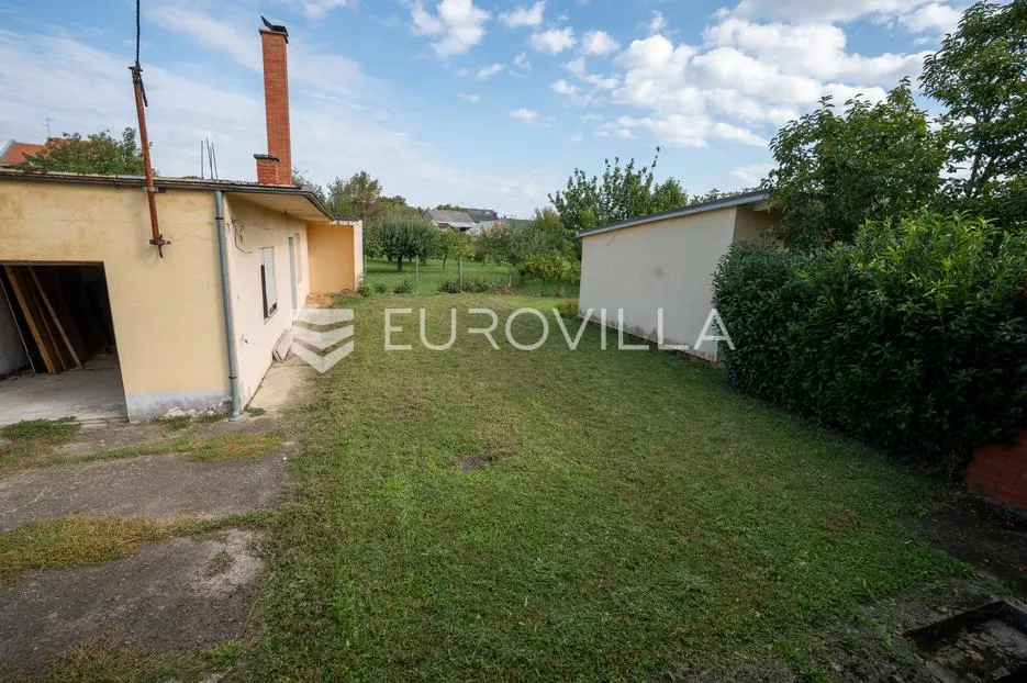 đakovo, centar, kuća 115 m2 na atraktivnoj lokaciji - slika 21