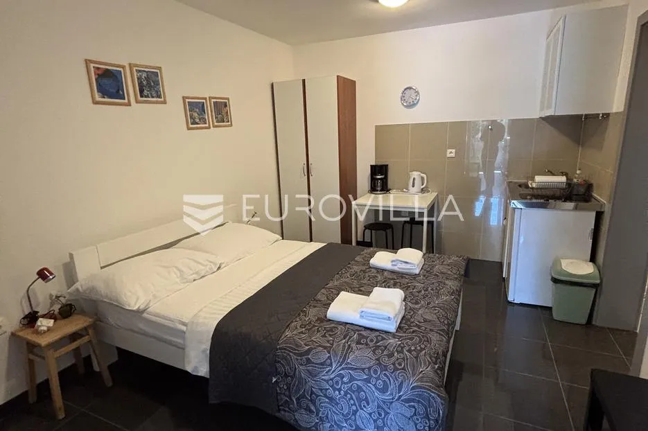 medulin, apartmanska kuća sa sedam stanova na mirnoj lokaciji - slika 42
