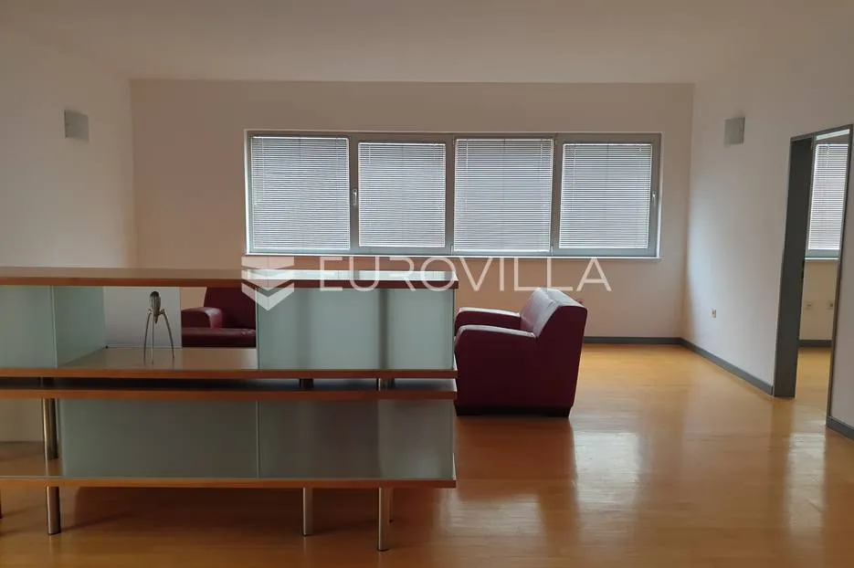 poslovna zgrada za zakup 1276 m² s nenatkrivenom terasom 140 m² novi zagreb, buzin - slika 5