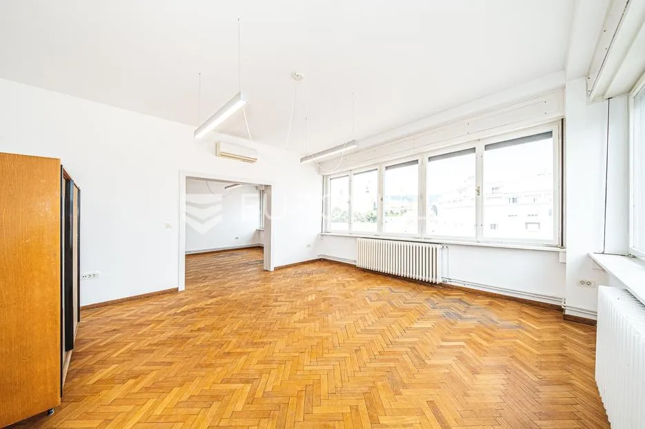 zagreb, trg bana josipa jelačića, vrhunski poslovni prostor 138,80 m² - slika 3
