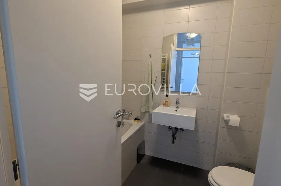 zagreb, odra, poslovni prostor/ured sa spremištem i parkingom, 68 m² - slika 11