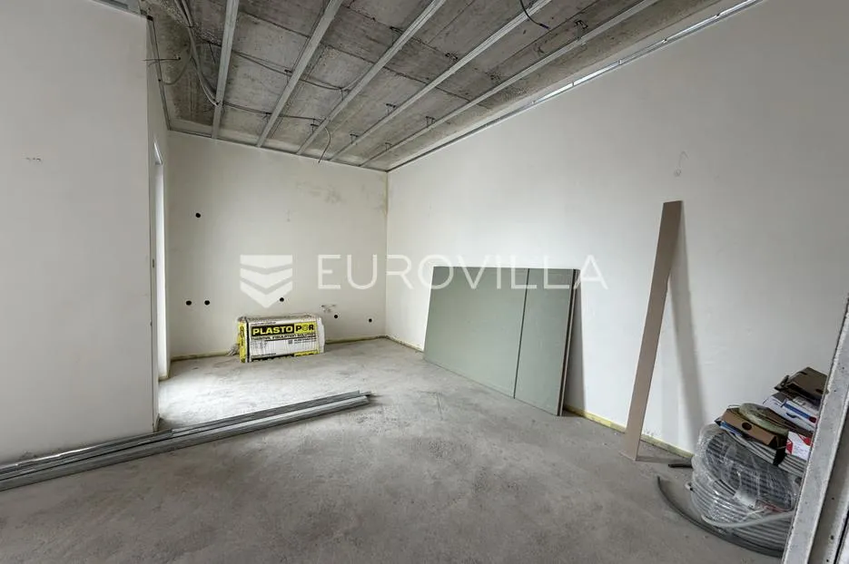 istra, poreč, luksuzan stan u prizemlju s 400 m² vrta i pogledom na more - slika 9
