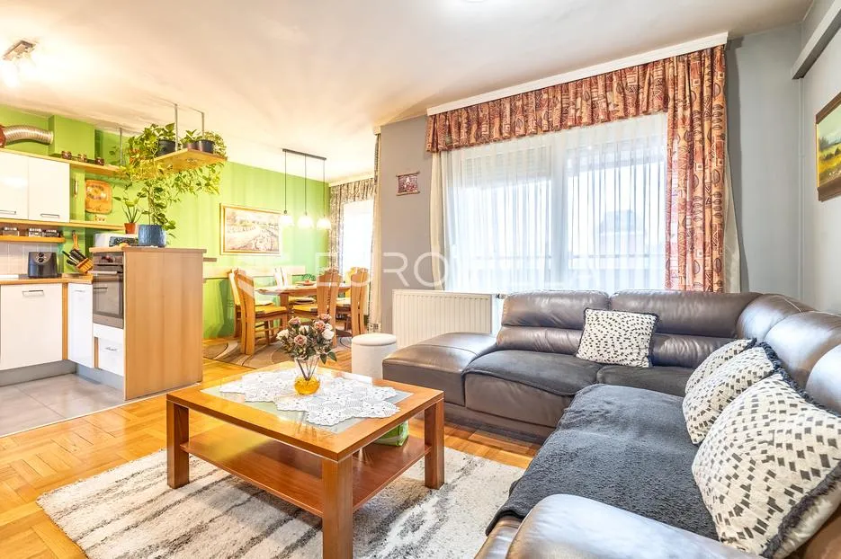 zagreb, trešnjevka, komforan trosoban stan s parkirnim mjestom, 95 m² - slika 1