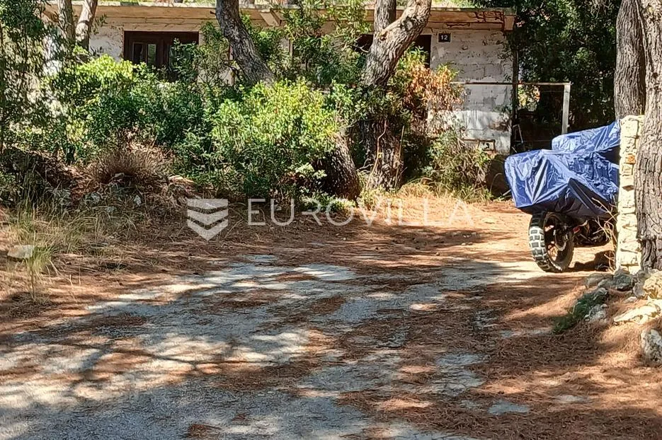 vis, rukavac, zemljište s građevinskom dozvolom - slika 2