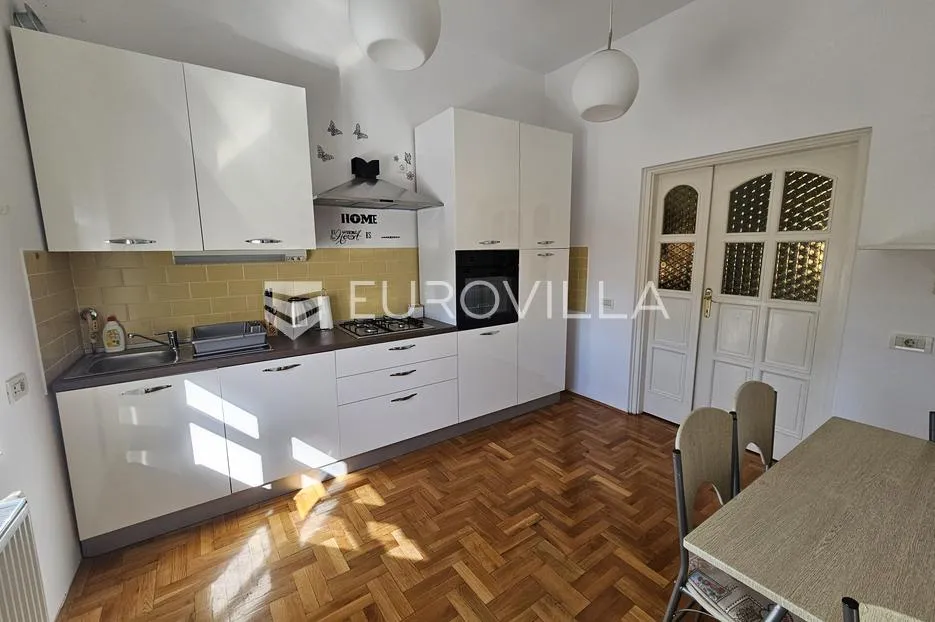 osijek, donji grad, adaptirana kuća s velikim potencijalom, 700 m², plac 947 m² - slika 39