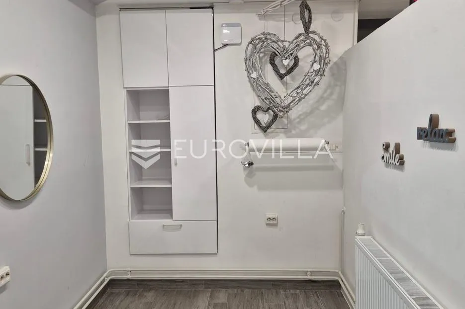 osijek, centar, lijepo uređen poslovni prostor 54 m², odlična lokacija - slika 8