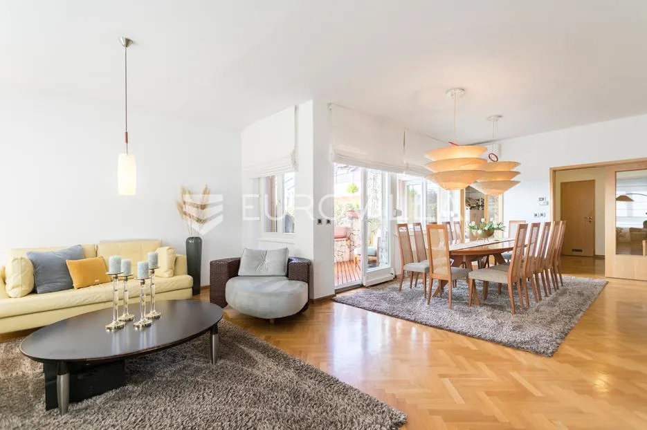 zagreb, maksimir, prekrasan dvoetažni peterosoban stan 202,10 m² - slika 1