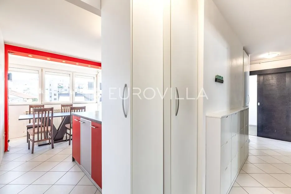 zagreb, tratinska, trosoban stan 78 m² parking mjesto - slika 2