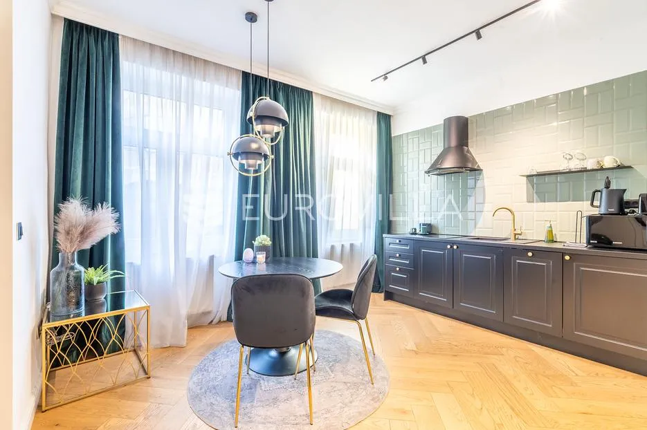 Zagreb, Mesnička, moderan studio apartman u centru grada, 36 m²