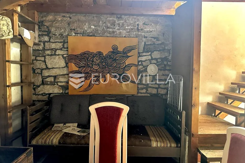 istra, višnjan, okolica, kamena kuća s pogledom na more i velikim zemljištem - slika 9