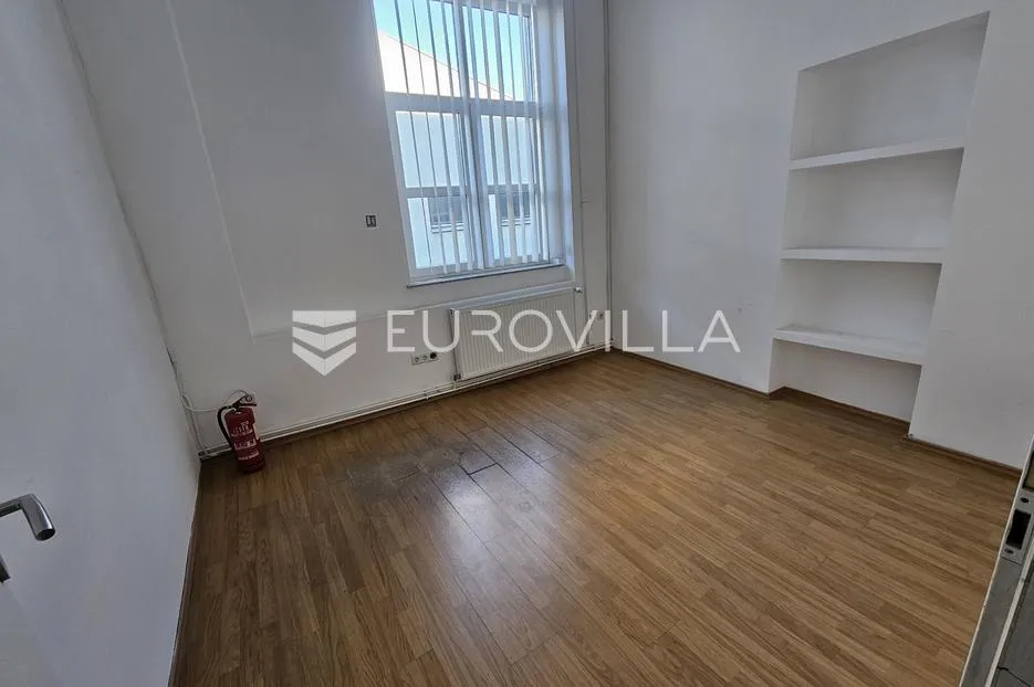 osijek, centar grada, poslovni prostor, 400 m2, najam - slika 10