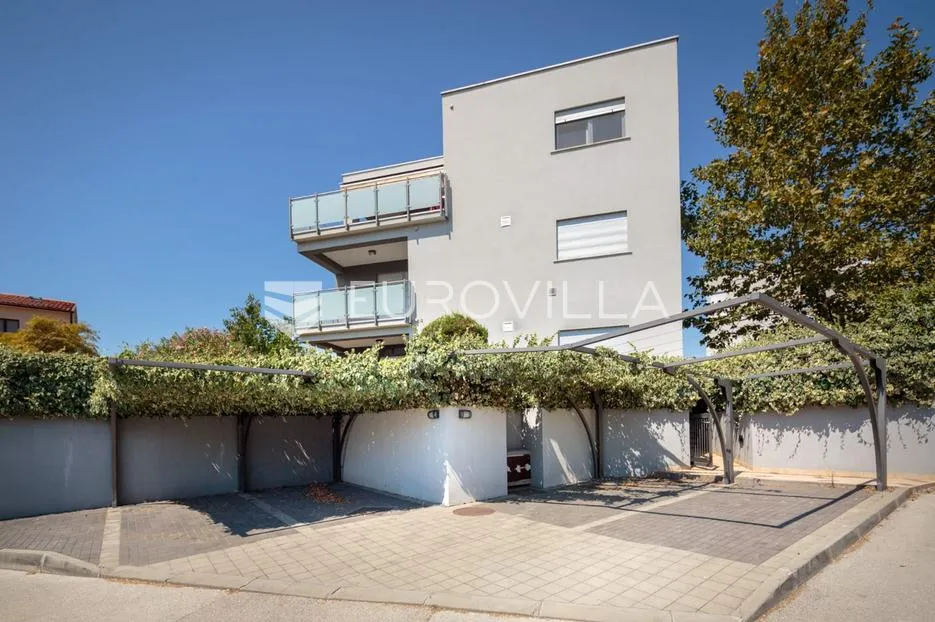 pula, dolinka, luksuzan trosoban stan 129 m², novogradnja, blizina mora i centra - slika 10
