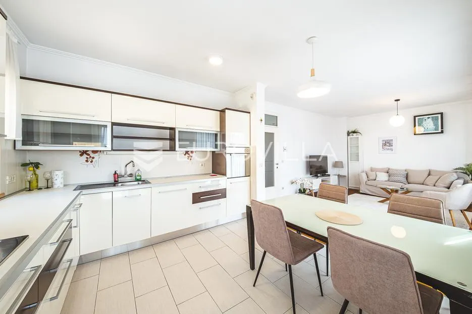 zagreb, maksimir, odličan četverosoban stan 90 m² - slika 5