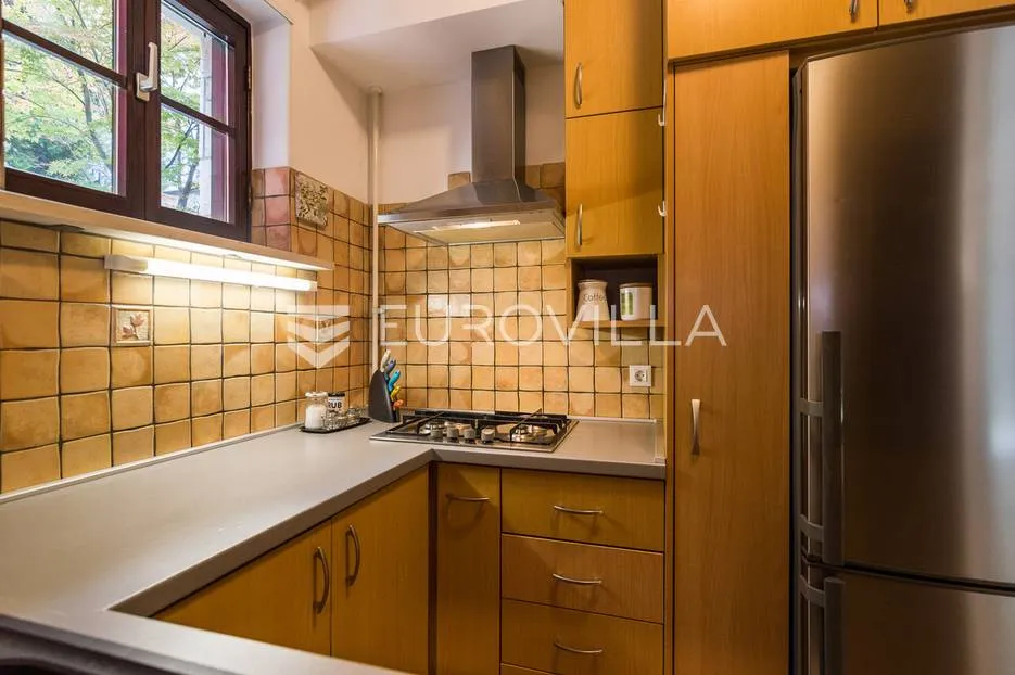 zagreb, srebrnjak, prekrasan dvoetažni stan 127 m² s vrtom i terasom - slika 4