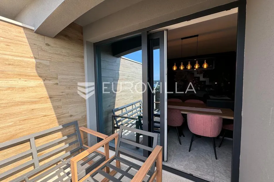 istra, pula, pješčana uvala, dvosoban stan s pogledom na more, garaža, 115,64 m² - slika 6