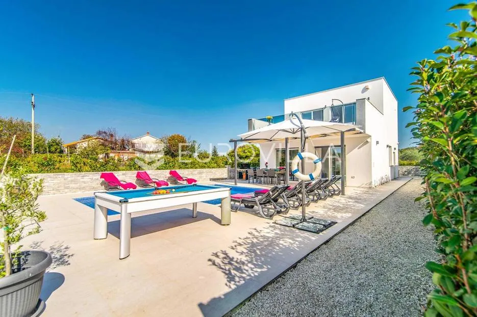 istra, savičenta, moderna vila nkp 140 m2, u slikovitoj prirodi - slika 12