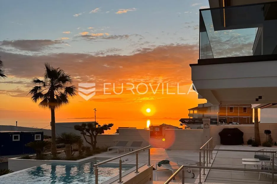 primošten resort, dvoetažni penthouse s panoramskim pogledom na more - slika 13