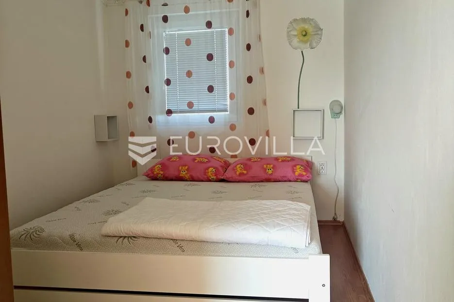 otok rab, kampor, kuća s 4 stana, 100m od mora - slika 9