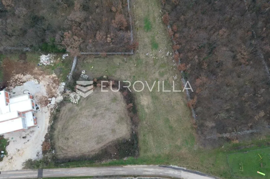 istra, svetvinčenat, prostrano građevinsko zemljište s pravomoćnom dozvolom i projektom 1427 m² - slika 8