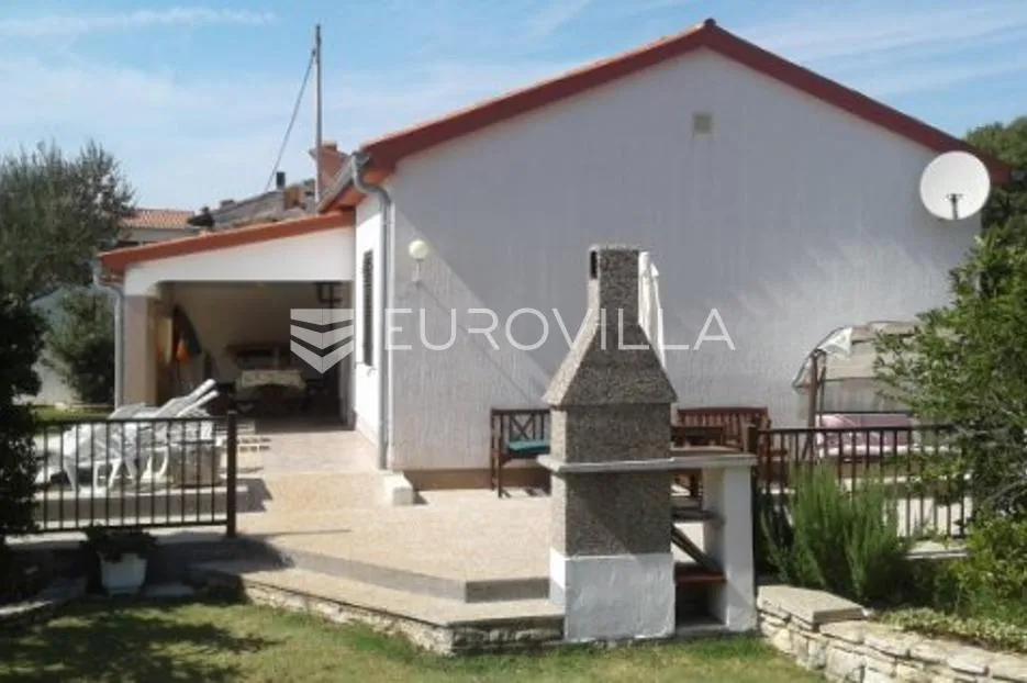 istra, peruški, renovirana kamena kuća 60m2 s bazenom na mirnoj lokaciji - slika 13