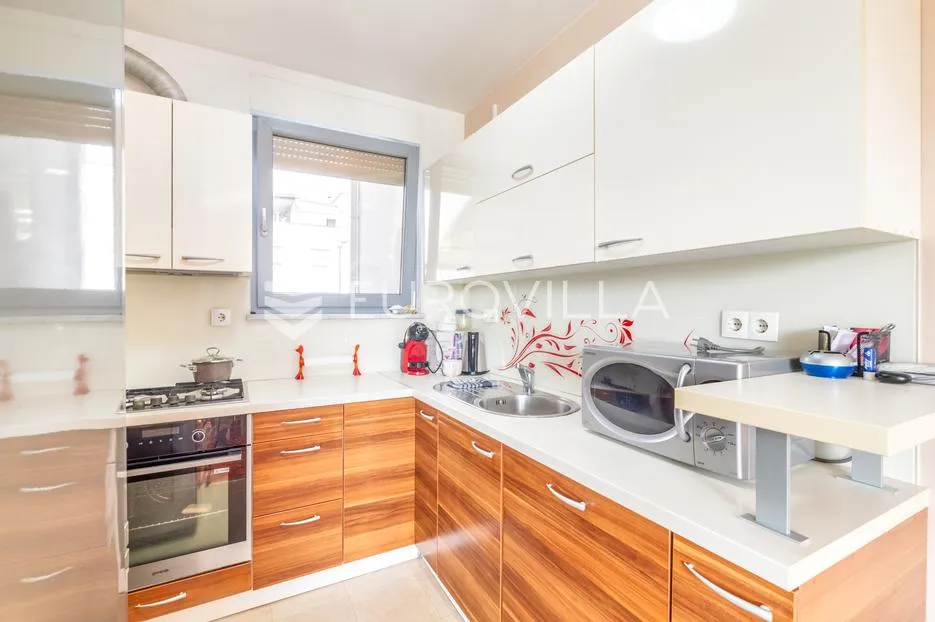 sesvete, kašinska, trosoban stan sa vrtom, prizemlje 66 m² - slika 3