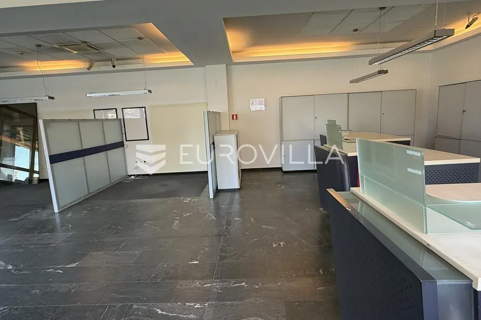 osijek, čepin, iznajmljuje se poslovni prostor od 161 m2 - slika 3