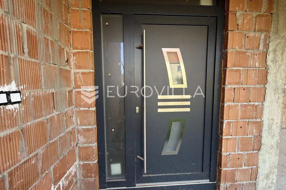osijek, tenja, na prodaju kuća prizemnica (roh-bau), 130 m2 na parceli od 342 m2 - slika 8
