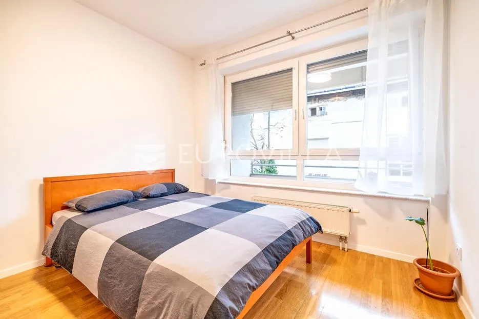 zagreb, vlaška, trosoban stan 83 m² s loggiom i parkingom - slika 7