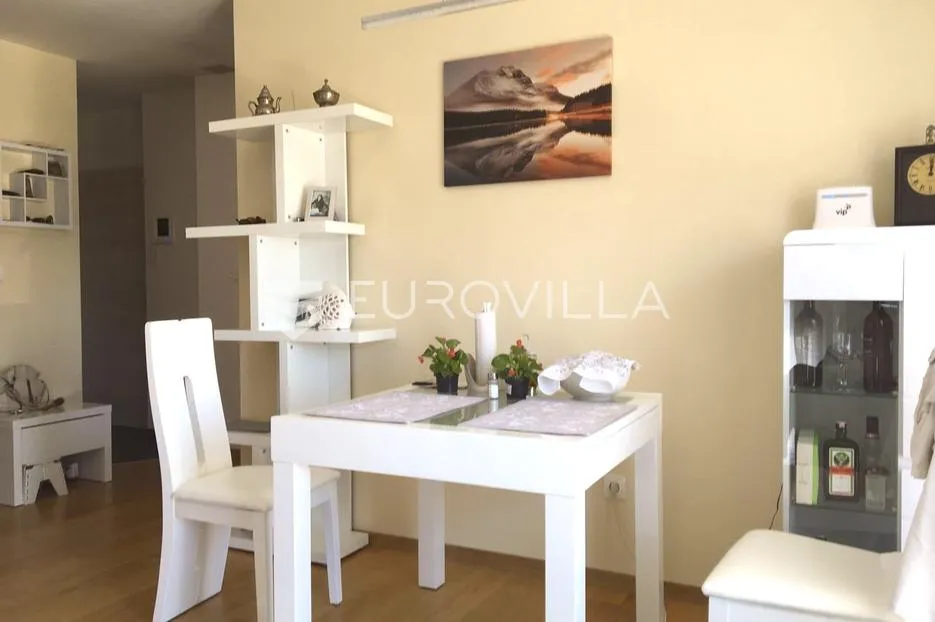 kaštel gomilica, dvosoban stan 61,3 m² uz parkirno mjesto - slika 2