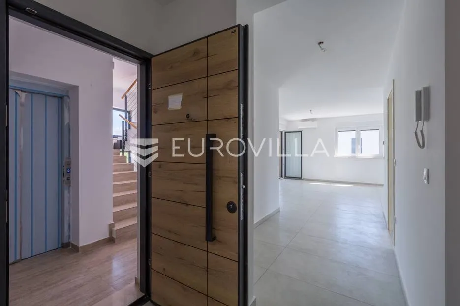 istra, poreč, trosoban penthouse 177 m2 - 800 m od mora - slika 20