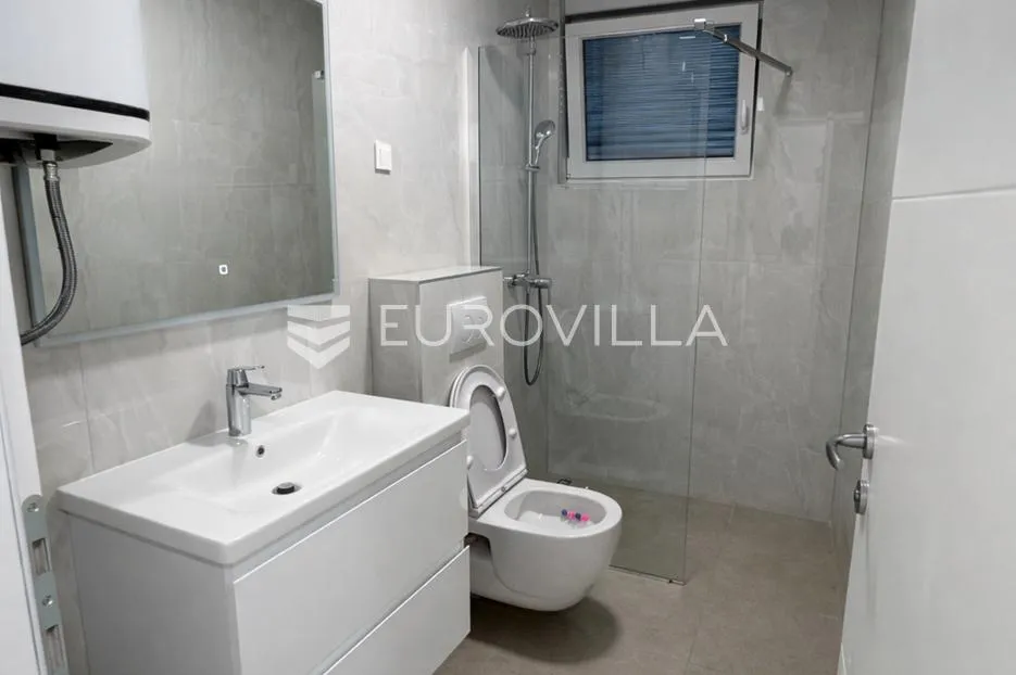 pag, povljana, dvoetažni stan s pogledom na more, 122,39 m² - slika 19