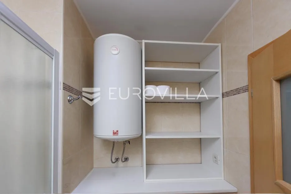 opatija, centar, dvoetažan stan 147 m², vrt, pogled na more - slika 19