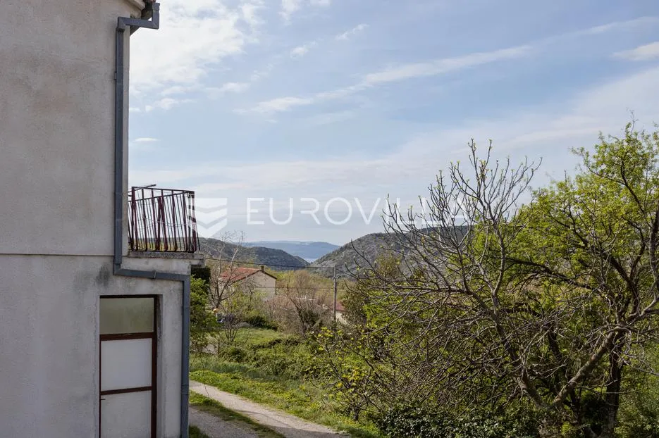 crikvenica, grižane, građevinsko zemljište od 574 m² za započetom gradnjom - slika 17