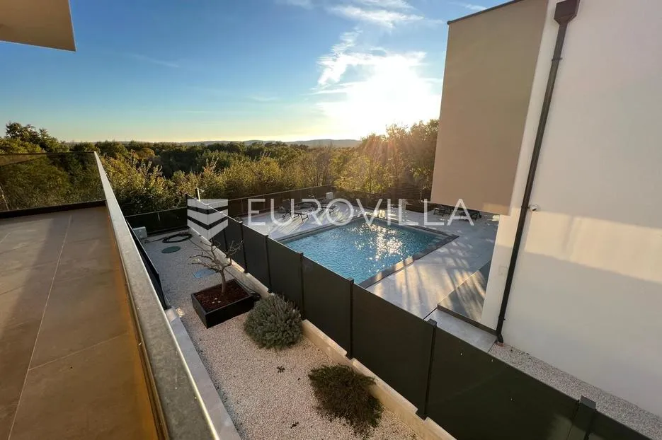 istra, smoljanci, moderna novoizgrađena vila 200m2 s bazenom i pogledom na more - slika 29