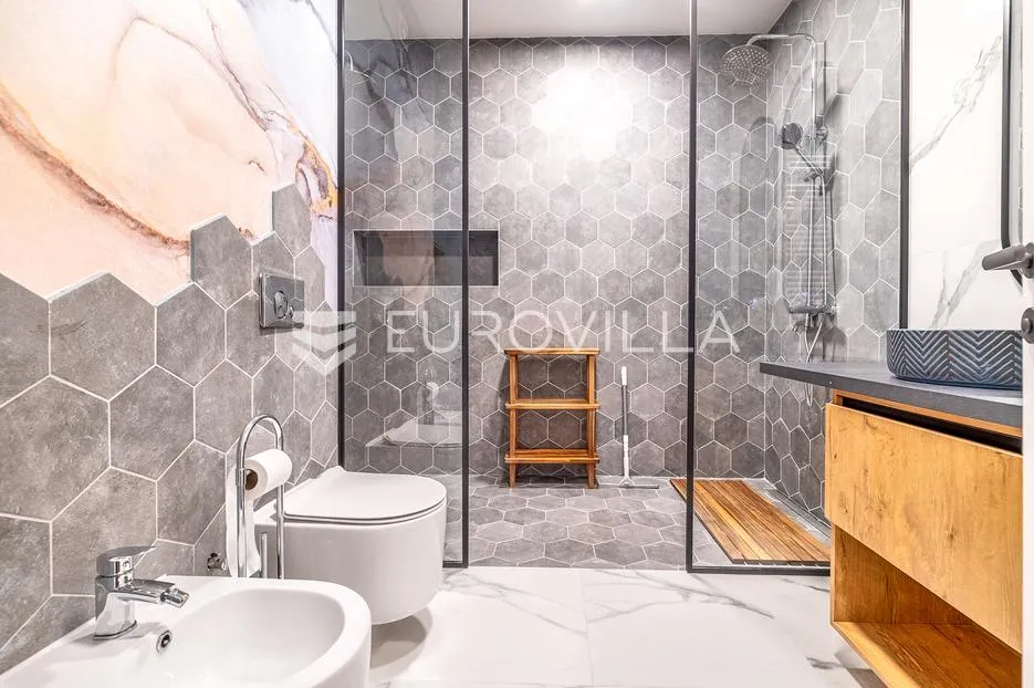 zagreb, dobri dol, prekrasan luksuzno namješten stan sa garažom, 103 m² - slika 7