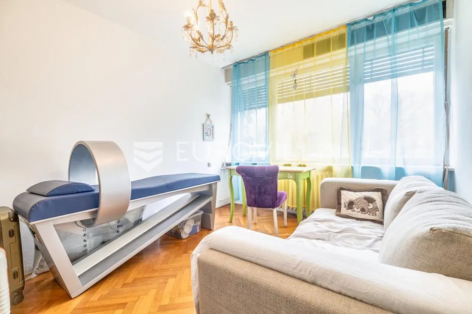 zagreb, maksimir, prostrani četverosobni stan 108 m² - slika 6