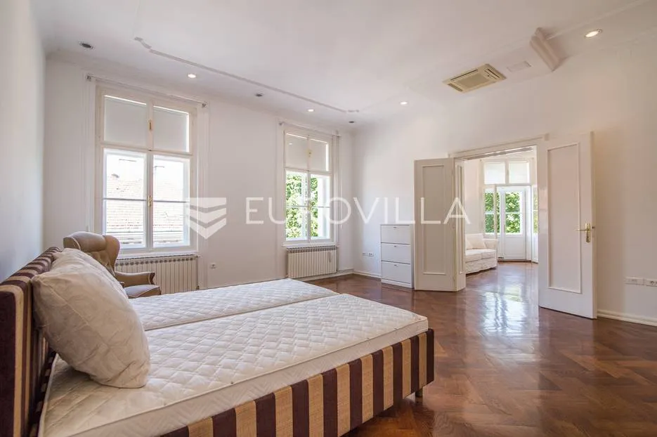 zagreb, centar, zrinjevac luksuzno uređen, reprezentativan četverosoban stan, 160 m² - slika 6