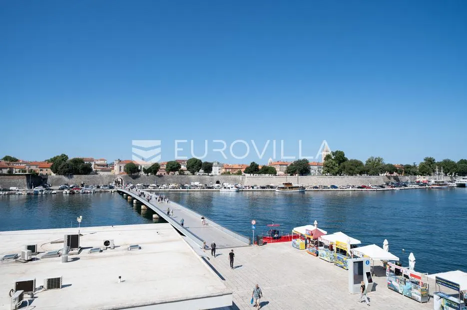 zadar, branimirova obala, trosoban stan s pogledom na more na izvrsnoj lokaciji - slika 2