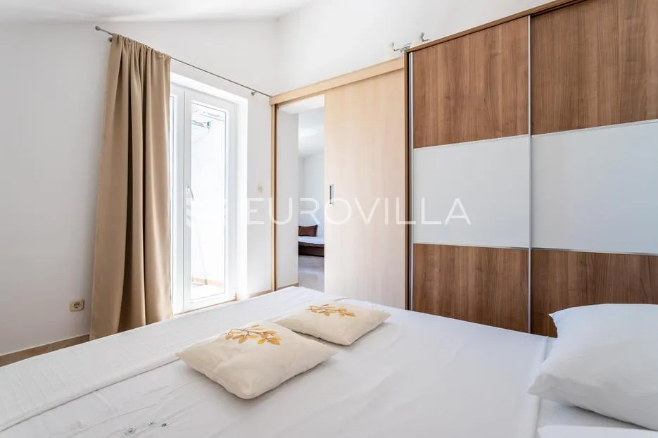 podstrana, mutogras, apartmanska kuća na prekrasnoj lokaciji - slika 22