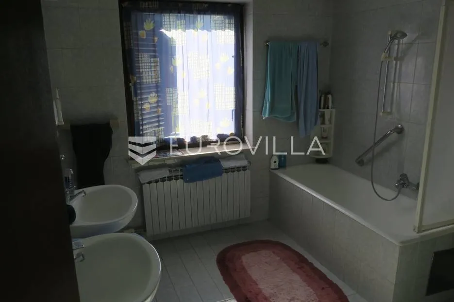 zagreb, zelenjak, obiteljska kuća 500m2 - slika 56