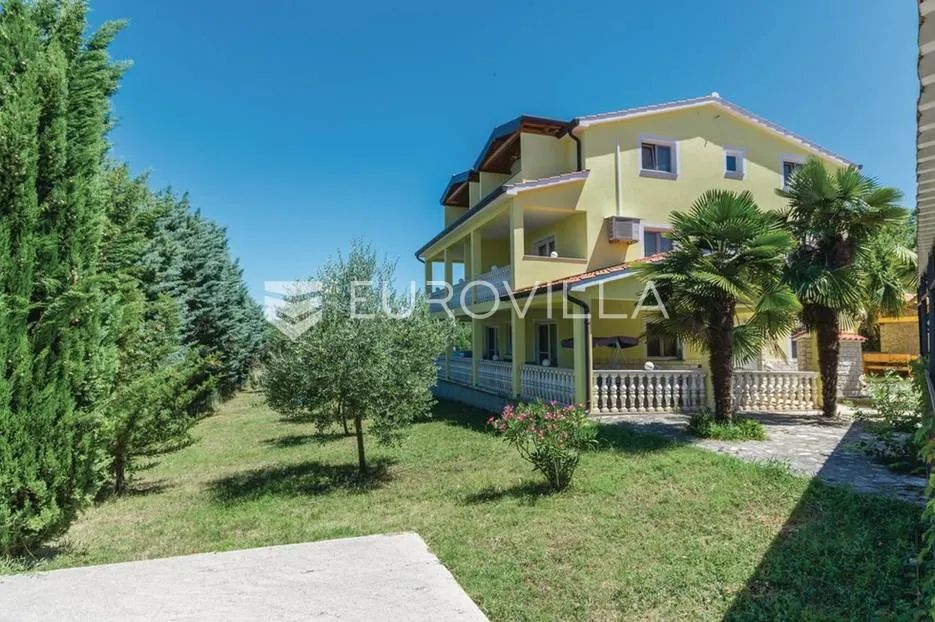 istra, poreč - impresivna vila s bazenom i apartmanima za turistički najam - slika 3