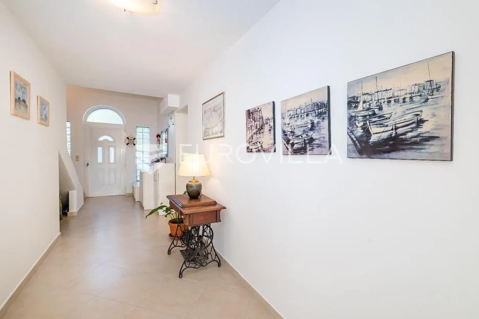 zadar, novigrad moderna vila s panoramskim pogledom na velebit i novigradsko more - slika 13