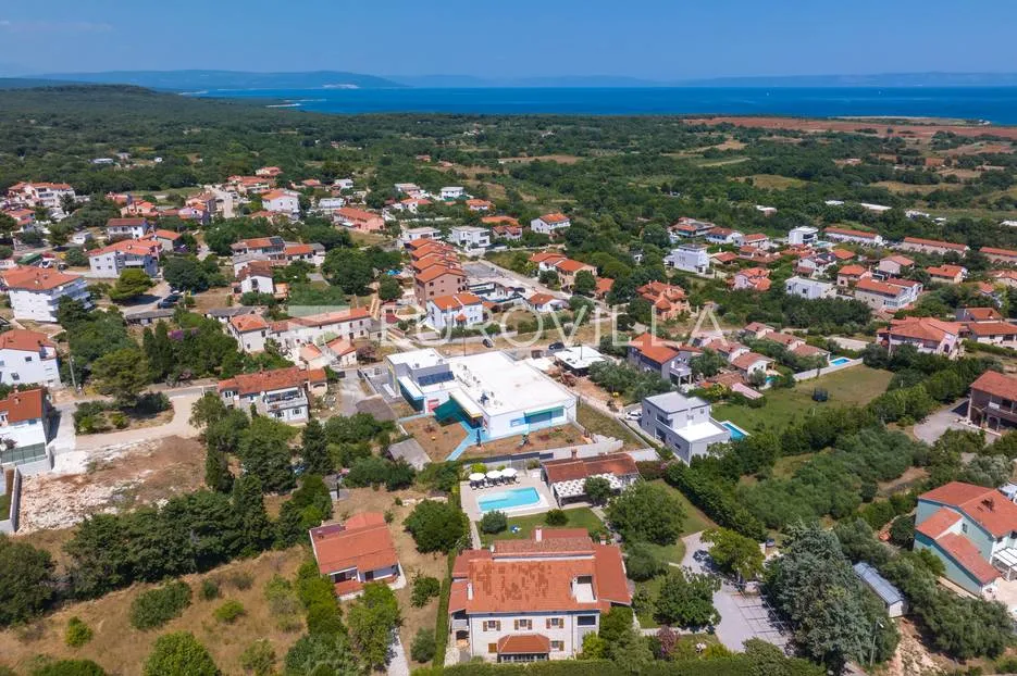 ližnjan: vila s bazenom na prostranoj okućnici - slika 66