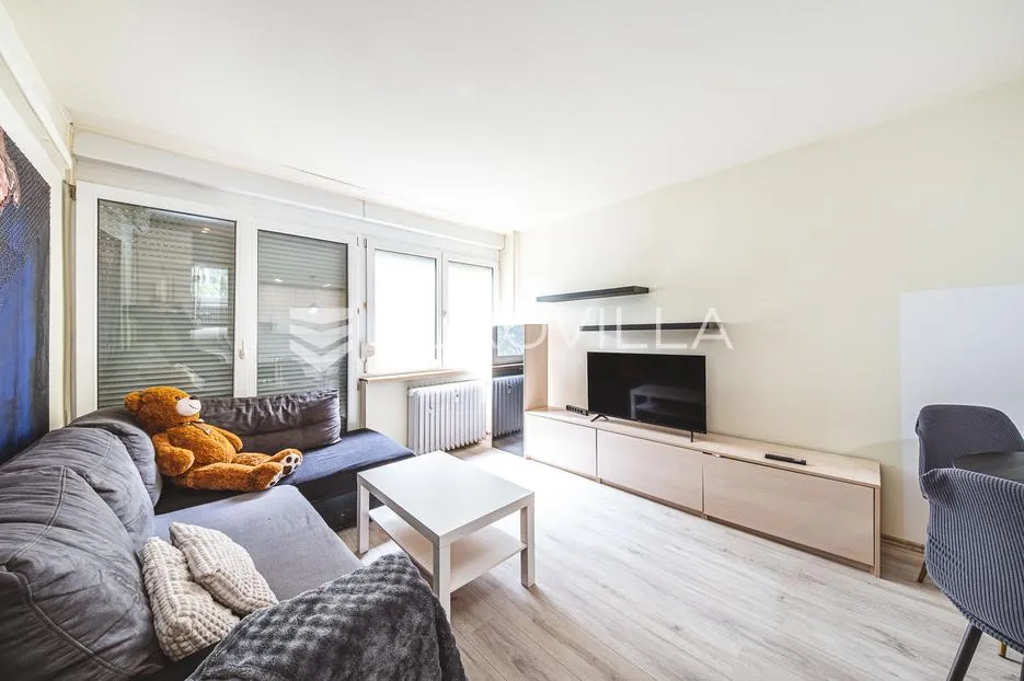 zagreb, zapruđe, novouređen i atraktivan dvosoban stan 43 m² - slika 4