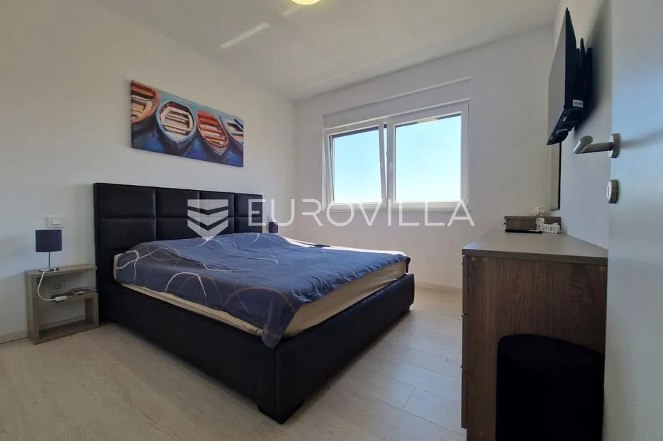 vir, atraktivan dvoetažni apartman s 3 spavaće sobe i pogledom na more - slika 26