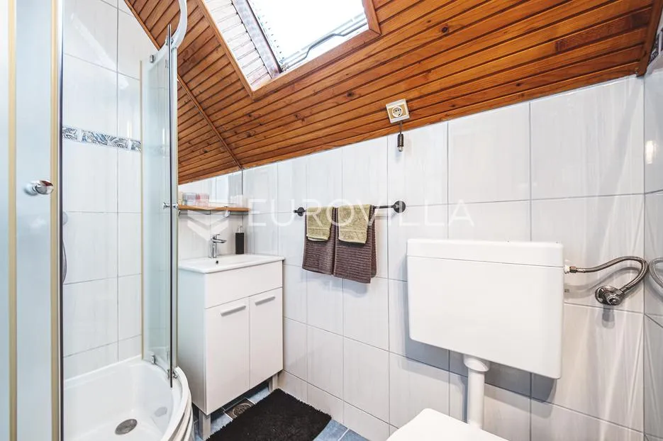 donja stubica, prekrasna kuća za odmor 140 m2 sa bazenom - slika 8