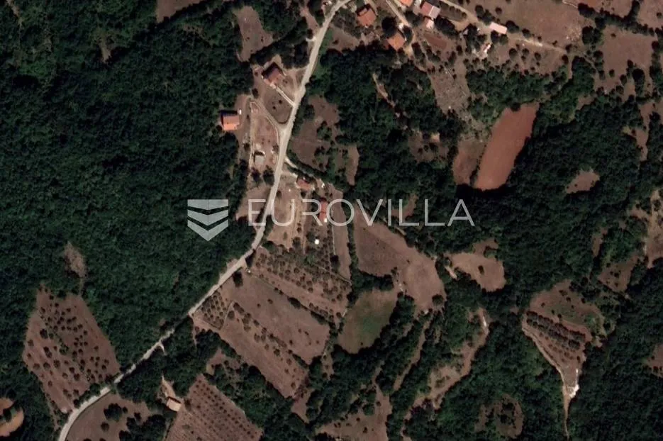 Istra, Rakalj - građevinsko zemljište na mirnoj lokaciji 1336 m2 - Cokuni